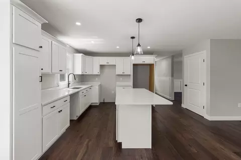 Entry Way - 961 Wood St, Fall River, MA 02721 photo 1 of 8