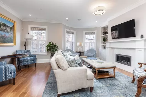 196 W Brookline St #2, Boston, MA 02118