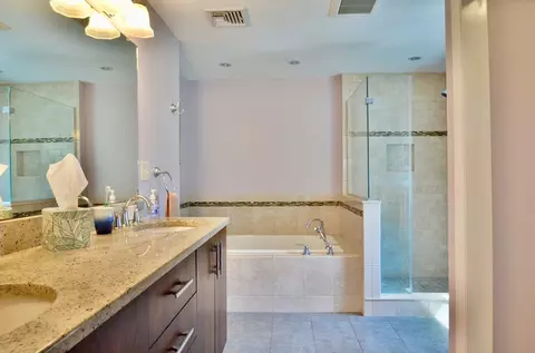 Bath - 87 Wilkinson St, Worcester, MA 01606 photo 1 of 5