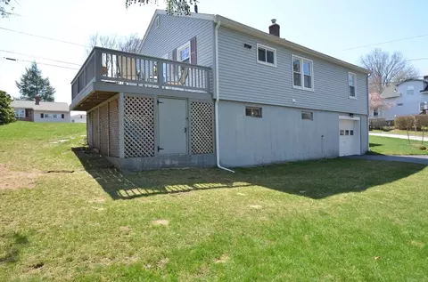 Exterior - 87 Wilkinson St, Worcester, MA 01606 photo 2 of 10