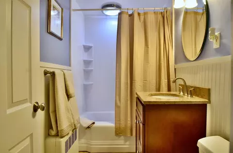 Bath - 87 Wilkinson St, Worcester, MA 01606 photo 5 of 5