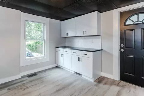 108-110 Northampton Ave, Springfield, MA 01109 photo 18
