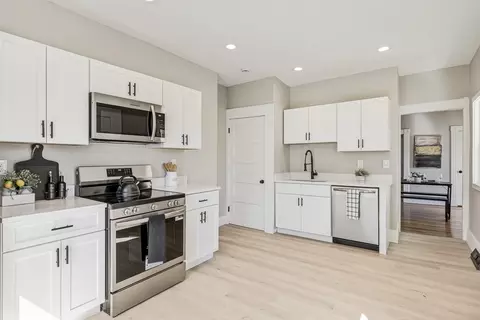 108-110 Northampton Ave, Springfield, MA 01109