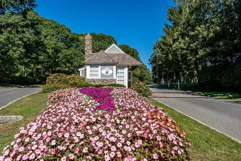 46 Forest Gate #8, Yarmouth, MA 02675