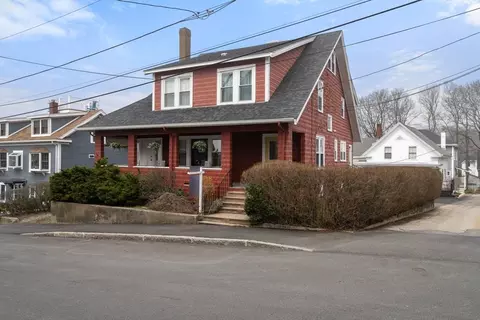 16 Highland St, Gloucester, MA 01930