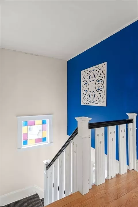 Entry Way - 16 Highland St, Gloucester, MA 01930 photo 2 of 2