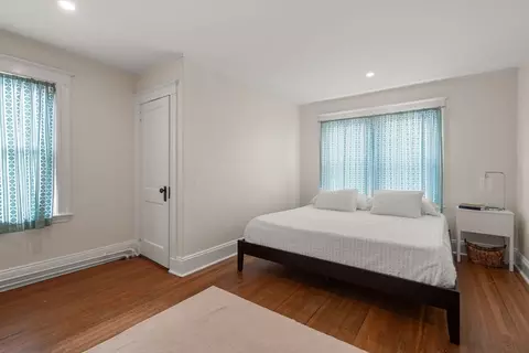 Bedroom - 16 Highland St, Gloucester, MA 01930 photo 2 of 4