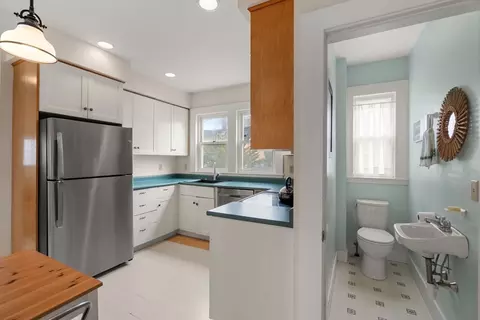 Kitchen - 16 Highland St, Gloucester, MA 01930 photo 3 of 3