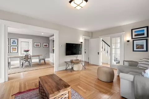 Living - 16 Highland St, Gloucester, MA 01930 photo 4 of 4