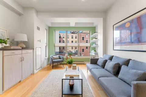 35 Fay St #101, Boston, MA 02118