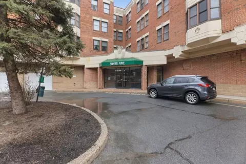 Exterior - 34 Sumner Ave #210, Springfield, MA 01108 photo 3 of 5