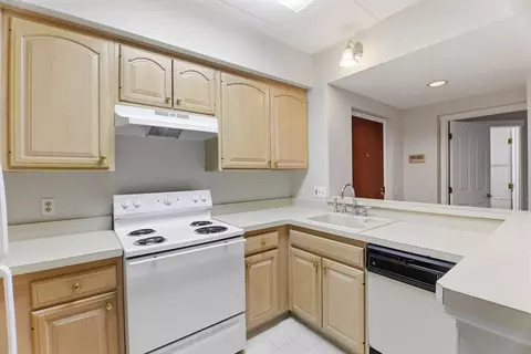 Kitchen - 34 Sumner Ave #210, Springfield, MA 01108 photo 1 of 2