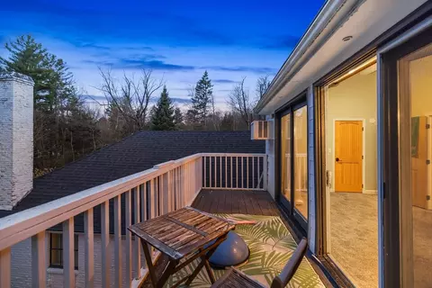 Exterior - 3 Old Brook Dr, Worcester, MA 01609 photo 5 of 9