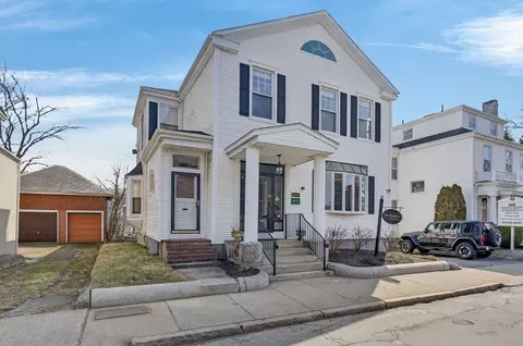 446 County St, New Bedford, MA 02740