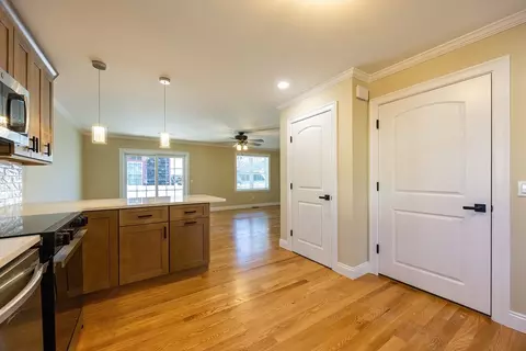 50 Pullman Ave #B, Attleboro, MA 02703 photo 8