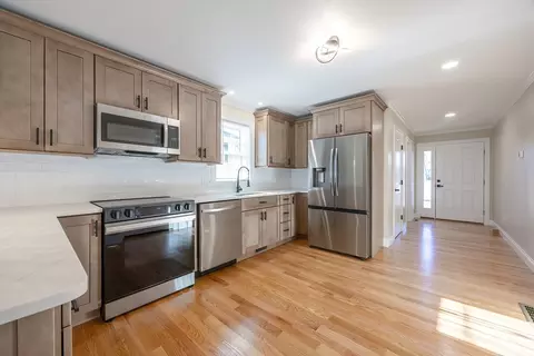 50 Pullman Ave #A, Attleboro, MA 02703 photo 4