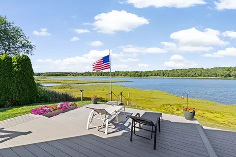 View/Area - 28 Arlington Rd, Wareham, MA 02571 photo 3 of 16