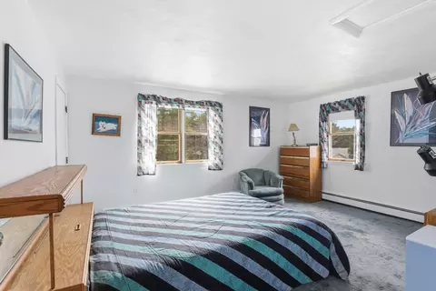 Bedroom - 28 Arlington Rd, Wareham, MA 02571 photo 5 of 6
