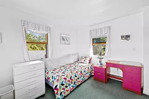 Bedroom - 28 Arlington Rd, Wareham, MA 02571 photo 4 of 6