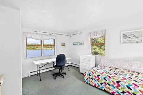 Bedroom - 28 Arlington Rd, Wareham, MA 02571 photo 3 of 6