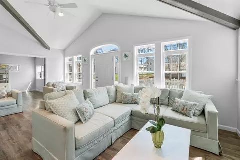 37 Uncle Henrys Rd, Mashpee, MA 02649 photo 8
