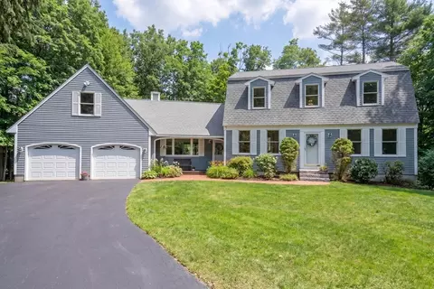 6 Smythe Cir, North Reading, MA 01864