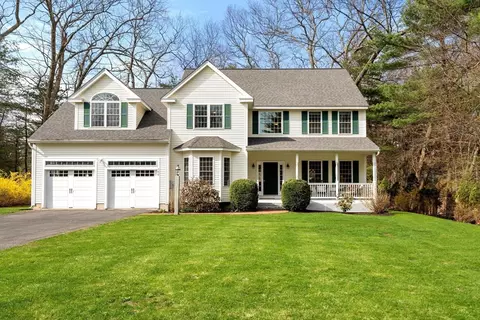 Exterior - 190 School St, Acton, MA 01720 photo 4 of 4