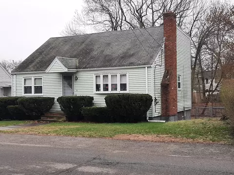 118 Elwell, Malden, MA 02148