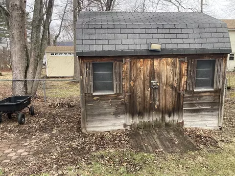 84 D St, Dracut, MA 01826 photo 37