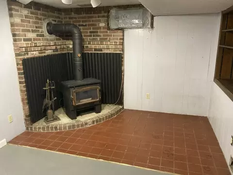 84 D St, Dracut, MA 01826 photo 11