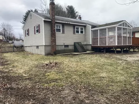84 D St, Dracut, MA 01826 photo 6