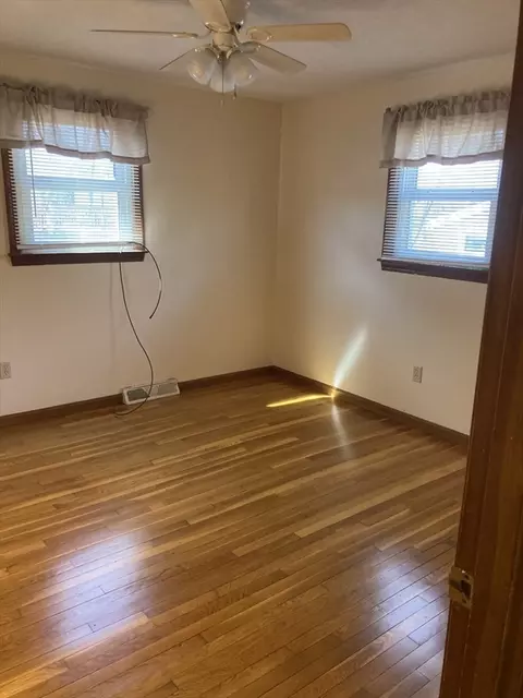 84 D St, Dracut, MA 01826 photo 28