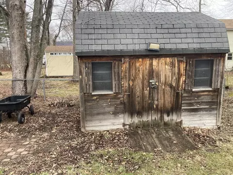 84 D St, Dracut, MA 01826 photo 39
