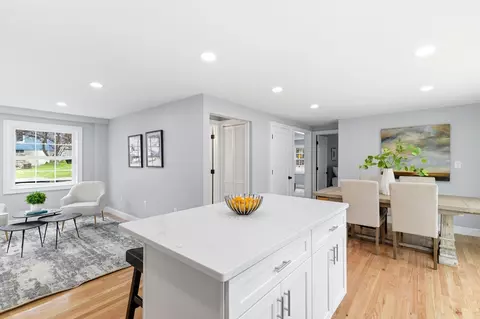 120 Windham Rd, Boston, MA 02136 photo 10