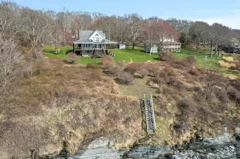8 Stevens Lndg, Jamestown, RI 02835