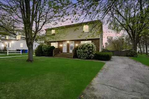 49-51 Tulsa St, Springfield, MA 01118