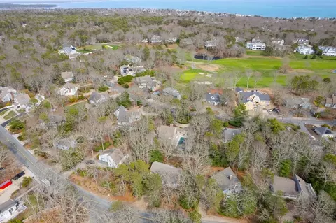 View/Area - 213 Fells Pond Rd, Mashpee, MA 02649 photo 4 of 9