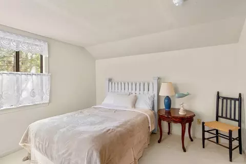 Bedroom - 213 Fells Pond Rd, Mashpee, MA 02649 photo 6 of 6