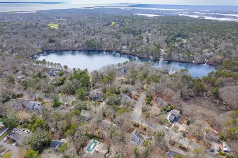 View/Area - 213 Fells Pond Rd, Mashpee, MA 02649 photo 5 of 9
