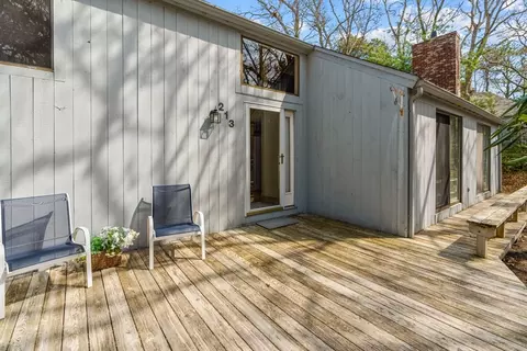 Exterior - 213 Fells Pond Rd, Mashpee, MA 02649 photo 2 of 5