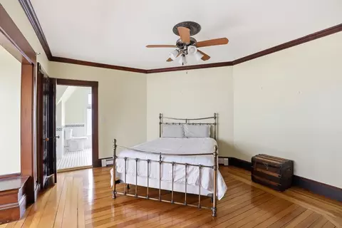 Bedroom - 2 Bluff Rd, Hull, MA 02045 photo 2 of 4