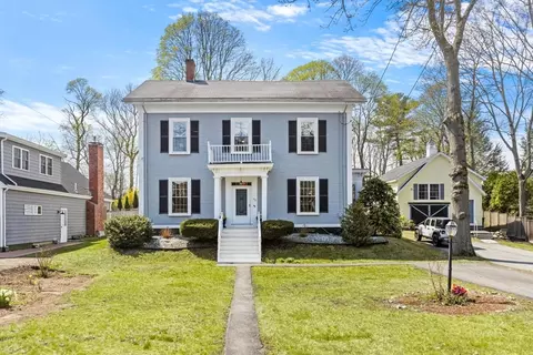 32 Lincoln Rd, Medford, MA 02155