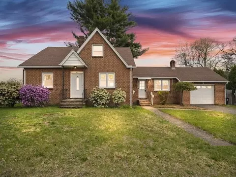 91 Haven Ave, Chicopee, MA 01013