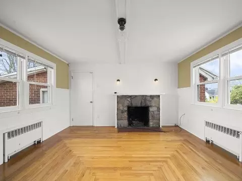 91 Haven Ave, Chicopee, MA 01013 photo 7