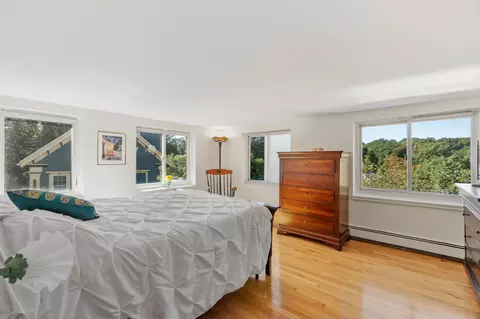 Bedroom - 12 Andrews St, Gloucester, MA 01930 photo 6 of 7