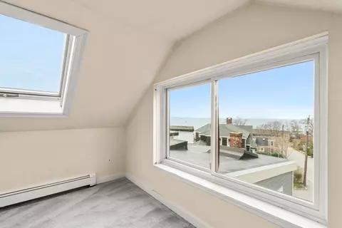 Bedroom - 12 Andrews St, Gloucester, MA 01930 photo 4 of 6