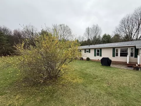 414 Palmer Rd, Ware, MA 01082 photo 20