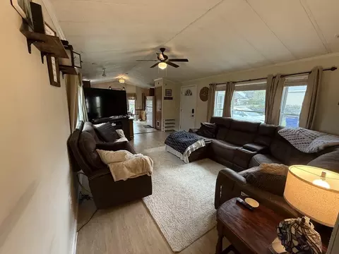 414 Palmer Rd, Ware, MA 01082 photo 6