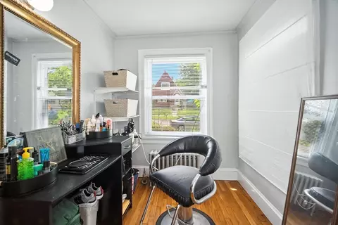 91 Braddock St, Springfield, MA 01109 photo 5