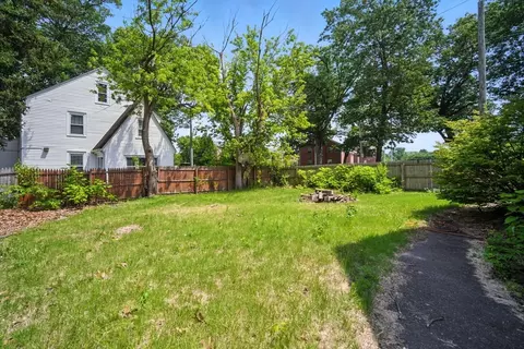 91 Braddock St, Springfield, MA 01109 photo 35